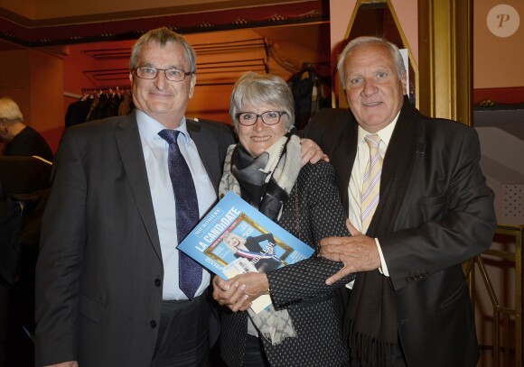Exclusif - Michel Raison, Alain Gournac et guest - Députés et sénateurs à la pièce de théâtre "La Candidate" avec Amanda Lear à La Michodière à Paris. Le 27 avril 2016 © Coadic Guirec / Bestimage