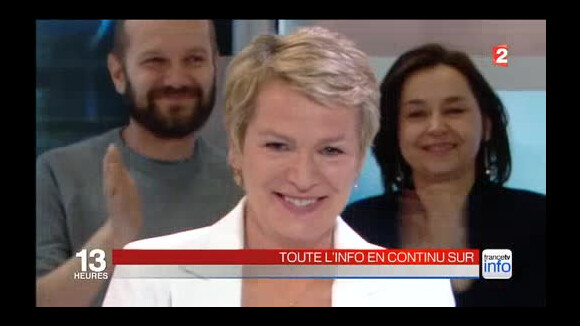 Elise Lucet, en larmes, lors de ses adieux au JT de France 2, le vendredi 29 avril 2016.