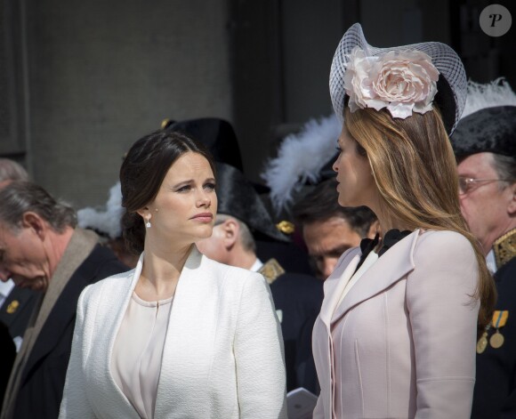 La princesse Sofia (Hellqvist) et la princesse Madeleine de Suède - Cérémonie des forces armées suédoises pour le 70ème anniversaire du roi Carl Gustav de Suède dans la cour du palais royal à Stockholm. Le 30 avril 2016