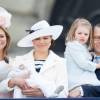 La princesse Madeleine, la princesse Victoria et son fils le prince Oscar, le prince Daniel et sa fille la princesse Estelle de Suède - La famille royale de Suède au balcon du palais royal à Stockholm pour le 70ème anniversaire du roi Carl Gustav de Suède, le 30 avril 2016