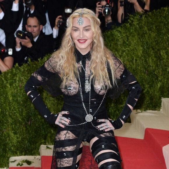 Madonna - Soirée Costume Institute Benefit Gala 2016 (Met Ball) sur le thème de "Manus x Machina" au Metropolitan Museum of Art à New York, le 2 mai 2016.