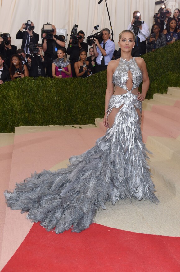 Rita Ora au Met Gala le 25 mai 2016