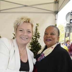 Catherine Salvador et Christiane Taubira à l'inauguration de la place Henri Salvador au 43, boulevard des Capucines à Paris le 3 mai 2016