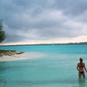 Laeticia Hallyday lors de son dernier jour à Bora Bora, avril 2016. Instagram