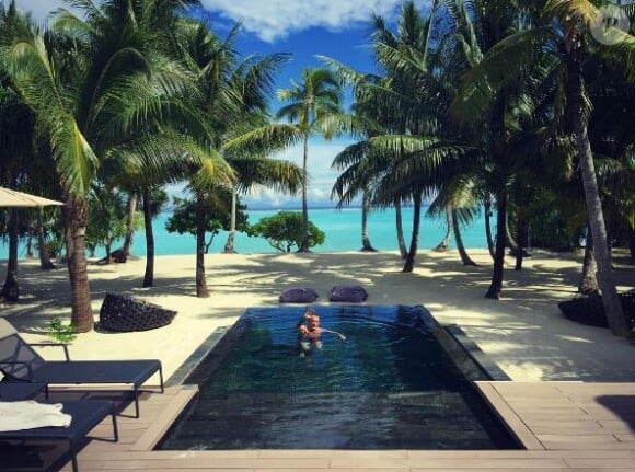 Johnny Hallyday s'éclate à Tahiti, mai 2016. Instagram