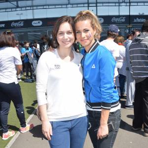 Nathalie Péchalat et Marion Rousse - Journée Evasion 2016 "Bleu Blanc Rouge" au Stade de France, Saint-Denis, en présence de Super Victor, la mascotte officielle de l'euro 2016 - Le 4 mai 2016 © Veeren / Bestimage