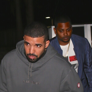 Drake et Rihanna accompagnée de son frère arrivent chez The Nice Guy à West Hollywood. Le 4 mai 2016