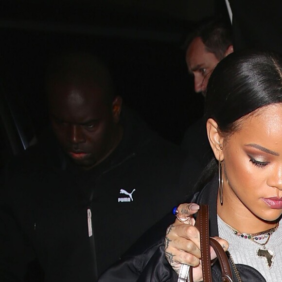 Drake et Rihanna accompagnée de son frère arrivent chez The Nice Guy à West Hollywood. Le 4 mai 2016