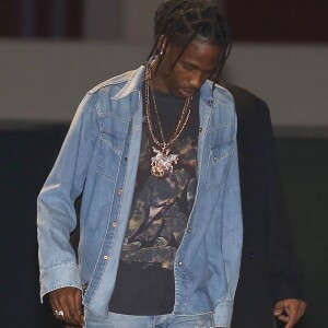 Travis Scott arrive au concert de Rihanna au Forum d'Inglewood, à Los Angeles, le 3 mai 2016