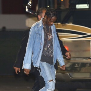 Travis Scott arrive au concert de Rihanna au Forum d'Inglewood, à Los Angeles, le 3 mai 2016