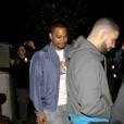 Drake quittant le restaurant The Nice Guy avec un groupe d'amis et Rihanna à Los Angeles le 4 mai 2016