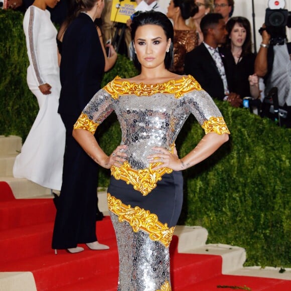 Demi Lovato - Soirée Costume Institute Benefit Gala 2016 (Met Ball) sur le thème de "Manus x Machina" au Metropolitan Museum of Art à New York, le 2 mai 2016. © Charles Guerin/Bestimage