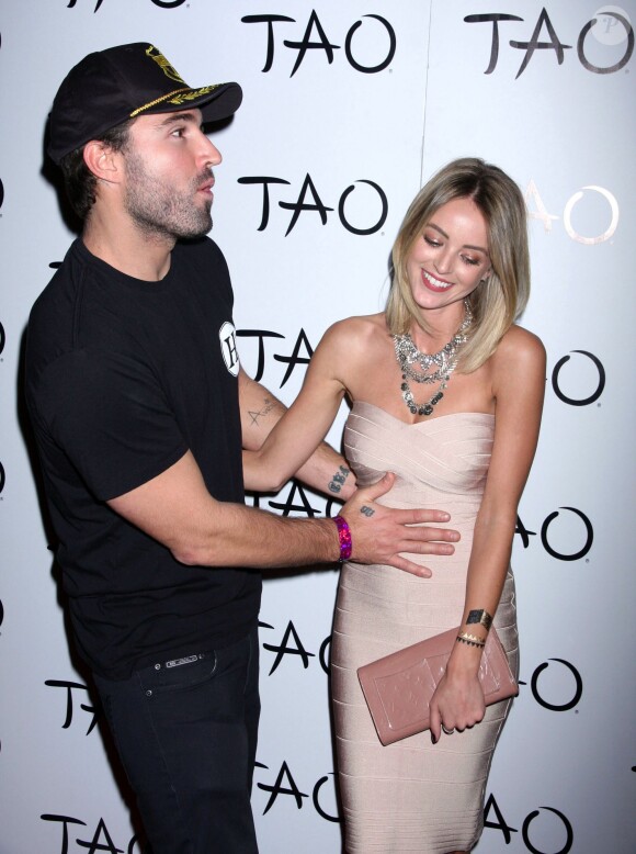 Brody Jenner et sa petite-amie Kaitlynn Carter lors d'une soirée au Tao Nightclub à Las Vegas, le 17 janvier 2015.