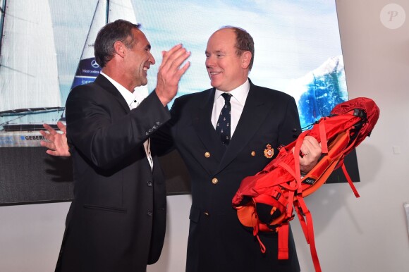 Mike Horn présente sa nouvelle expédition en présence du prince Albert II de Monaco au Yacht Club de Monaco le 6 mai 2016. ©Bruno Bebert/Bestimage