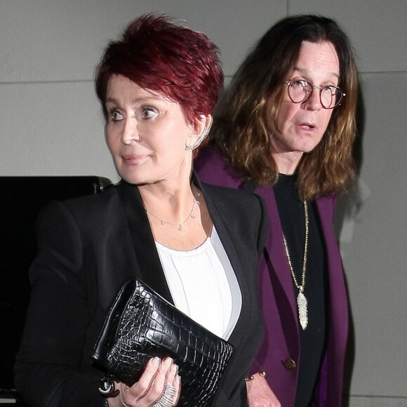 Sharon et Ozzy Osbourne à la sortie du restaurant Craig à West Hollywood le 2 avril 2015 