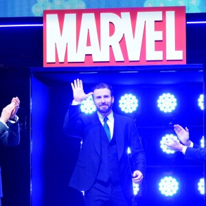 Daniel Bruhl, Robert Downey Jr., Chris Evans, Tom Holland et et Paul Rudd à la première de 'Captain America: Civil War' à Londres, le 26 avril 201