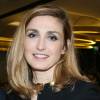 Julie Gayet - Gala de charité au profit de l'association "Endofrance" qui lutte contre l'endométriose au Pavillon Royal à Paris le 07 avril 2016. © CVS/Bestimage