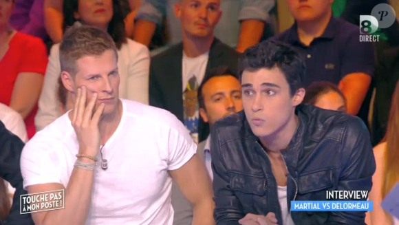 Martial donne sa version des faits concernant le départ d'Ayem Nour à la présentation du "Mad Mag" sur NRJ12. Le 10 mai 2016 dans "Touche pas à mon poste" sur D8.