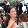 Bianca Balti - Montée des marches du film "Café Society" pour l'ouverture du 69ème Festival International du Film de Cannes. Le 11 mai 2016.