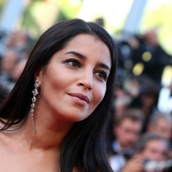 Leïla Bekhti dans une robe Alexandre Vauthier Haute Couture - Montée des marches du film "Café Society" pour l'ouverture du 69ème Festival International du Film de Cannes. Le 11 mai 2016. © Borde-Jacovides-Moreau/Bestimage