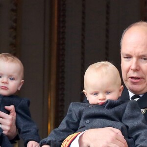 La princesse Charlene de Monaco avec la princesse Gabriella et le prince Albert II de Monaco avec son fils le prince héréditaire Jacques lors de leur première Fête Nationale monégasque, le 19 novembre 2015. © Dominique Jacovides/Bruno Bébert/ Bestimage