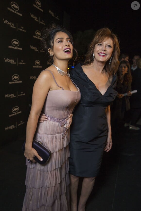 Salma Hayek et Susan Sarandon - Dîner Kering pour "Women in Motion" lors du 69e Festival International du Film de Cannes. Le 15 mai 2016 © Borde-Jacovides-Moreau / Bestimage