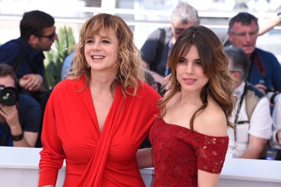 Emma Suarez, Adriana Ugarte - Photocall du film "Julieta" lors du 69ème Festival International du Film de Cannes. Le 17 mai 2016
