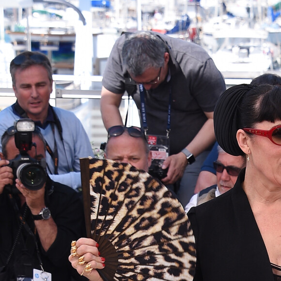 Rossy De Palma - Photocall du film "Julieta" lors du 69ème Festival International du Film de Cannes. Le 17 mai 2016