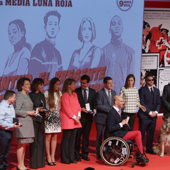 La reine Letizia d'Espagne lors de la commémoration de la journée mondiale de la Croix Rouge au palais des Congrès à Albacete, le 9 mai 2016.