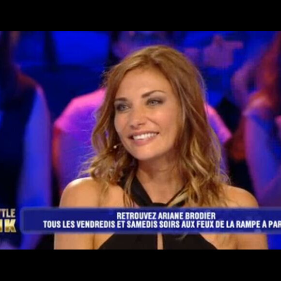Ariane Brodier souriante dans "Battle Zik", sur D17, le 17 mai 2016