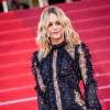 Vanessa Paradis en Elie Saab - Montée des marches du film "Mal de pierres" lors du 69e Festival International du Film de Cannes. Le 15 mai 2016. © Borde-Jacovides-Moreau/Bestimage