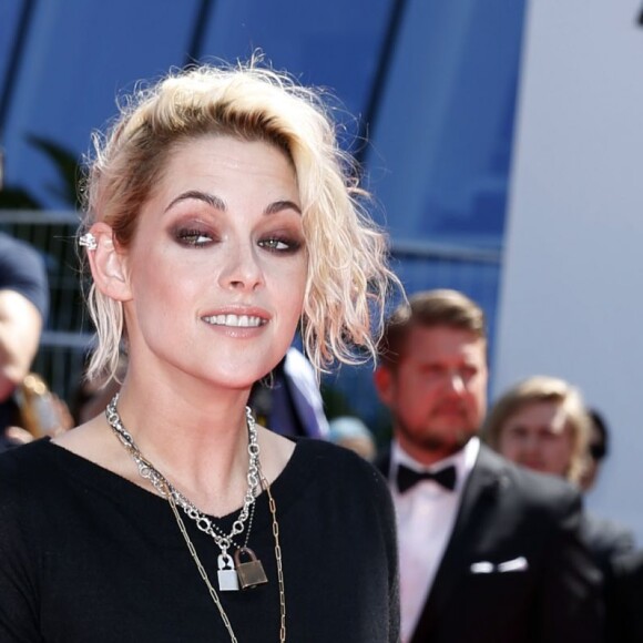 Kristen Stewart - Arrivées à la montée des marches du film "American Honey" lors du 69ème Festival International du Film de Cannes. Le 15 mai 2016.