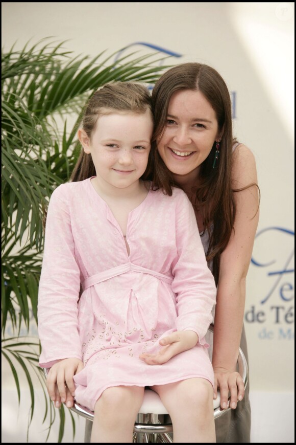 Emmanuelle Boidron et sa fille Leïa en 2008 au festival de la télévision de Monte-Carlo. Le 9 juin 2008.
