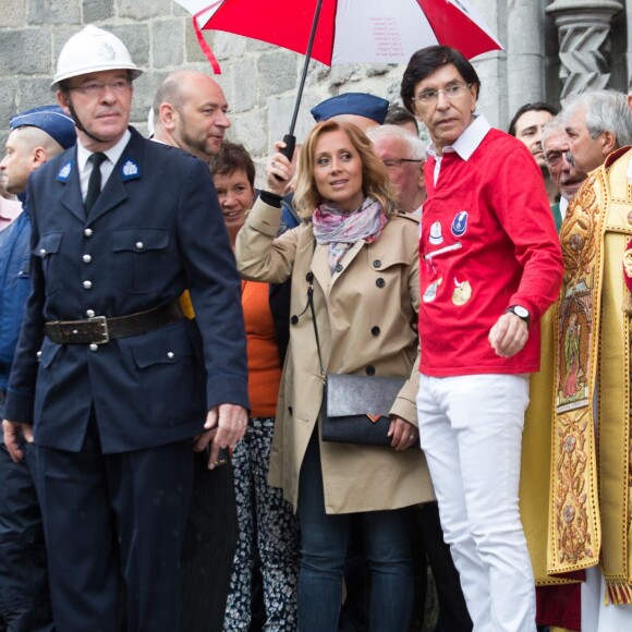 Lara Fabian et son mari Gabriel Di Giorgio assistent à la ducasse de Mons, en Belgique, le 22 mai 2016