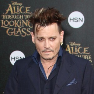 Johnny Depp à la première de 'Alice Through The Looking Glass' au théâtre El Capitan à Hollywood, le 23 mai 2016