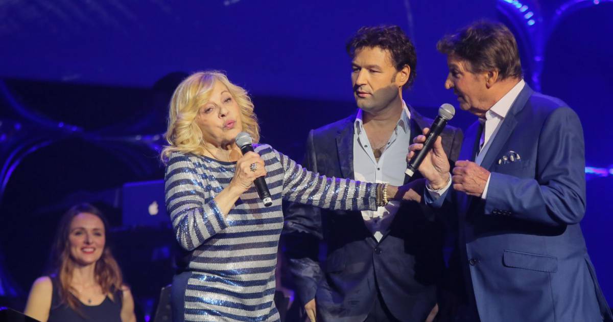 Quel Métier Fait Le Fils De Nicoletta Nicoletta, Pascal Danel et son fils Jean-Pierre Danel - Concert