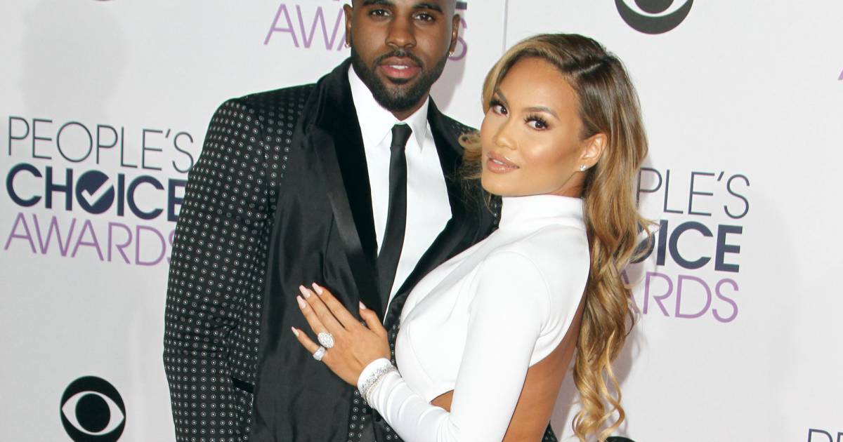 Jason Derulo Et Sa Compagne Daphne Joy Cérémonie Des Peoples Choice Awards à Hollywood Le 6