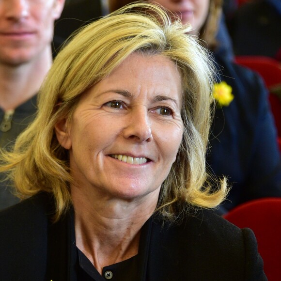 Claire Chazal - Lancement de l'opération "Une jonquille pour Curie" à la mairie du Vème arrondissement à Paris. Le 15 mars 2016 © Giancarlo Gorassini / Bestimage