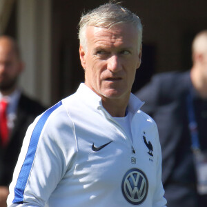 Didier Deschamps et les joueurs de l'équipe de France de football s'entraînent au stade de Biarritz durant leur stage au pays Basque à Biarritz le 19 mai 2016. © Patrick Bernard-Christophe De Prada / Bestimage