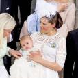 La princesse Mette-Marit de Norvège (marraine), le prince Oscar et sa mère la princesse Victoria de Suède - Baptême du prince Oscar de Suède à Stockholm en Suède le 27 mai 2016.