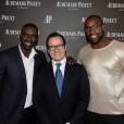 Semi-exclusif - François-Henry Bennahmias (CEO d'Audemars Piguet) entre Omar Sy (ambassadeur de la marque) et Teddy Riner - Inauguration de la boutique Audemars Piguet, 15 rue Royale, et présentation de la nouvelle collection Royal Oak Yellow Gold, à Paris, le 26 mai 2016. © Rachid Bellak/Bestimage