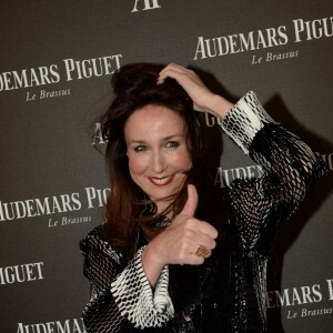 Semi-exclusif - Elsa Zylberstein - Inauguration de la boutique Audemars Piguet, 15 rue Royale, et présentation de la nouvelle collection Royal Oak Yellow Gold, à Paris, le 26 mai 2016. © Rachid Bellak/Bestimage