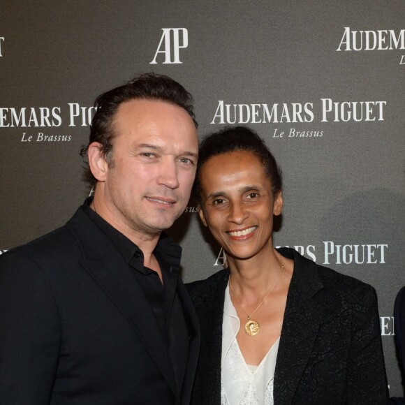 Semi-exclusif - Vincent Pérez et sa femme Karine Silla, avec François-Henry Bennahmias (CEO d'Audemars Piguet) - Inauguration de la boutique Audemars Piguet, 15 rue Royale, et présentation de la nouvelle collection Royal Oak Yellow Gold, à Paris, le 26 mai 2016. © Rachid Bellak/Bestimage