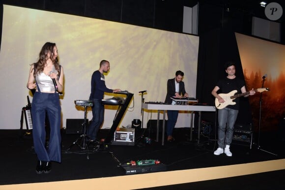 Semi-exclusif - Le groupe Synapson et la chanteuse - Inauguration de la boutique Audemars Piguet, 15 rue Royale, et présentation de la nouvelle collection Royal Oak Yellow Gold, à Paris, le 26 mai 2016. © Rachid Bellak/Bestimage