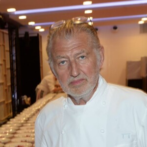 Semi-exclusif - Le chef Pierre Gagnaire - Inauguration de la boutique Audemars Piguet, 15 rue Royale, et présentation de la nouvelle collection Royal Oak Yellow Gold, à Paris, le 26 mai 2016. © Rachid Bellak/Bestimage No web - blog NO TABLOID - Semi-exclusive - For Germany Call For Price - Audemars Piguet store opening and Royal Oak Yellow Gold new collection presentation in Paris, France, on May 26th, 2016.26/05/2016 - Paris