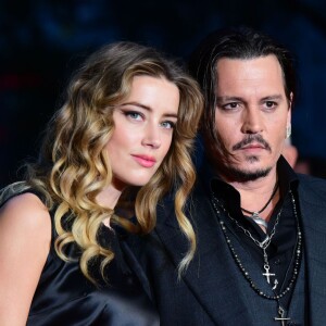 Johnny Depp et sa femme Amber Heard - Avant-première du film "Black Mass" lors du Festival BFI à Londres, le 11 octobre 2015.