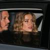 Johnny Depp et sa femme Amber Heard rentrent à leur hôtel après la première du film Black Mass à Londres, le 11 octobre 2015.