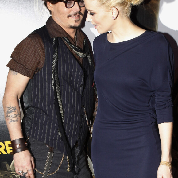 Johnny Depp et Amber Heard à Paris le 8 novembre 2011.