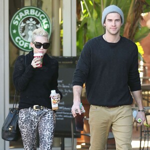 Miley Cyrus et son petit ami Liam Hemsworth à Los Angeles Le 22 décembre 2012