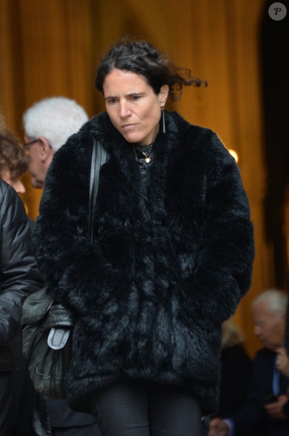 Mazarine Pingeot à la sortie des obsèques de André Rousselet en la Basilique Sainte-Clotilde de Paris le 2 juin 2016.